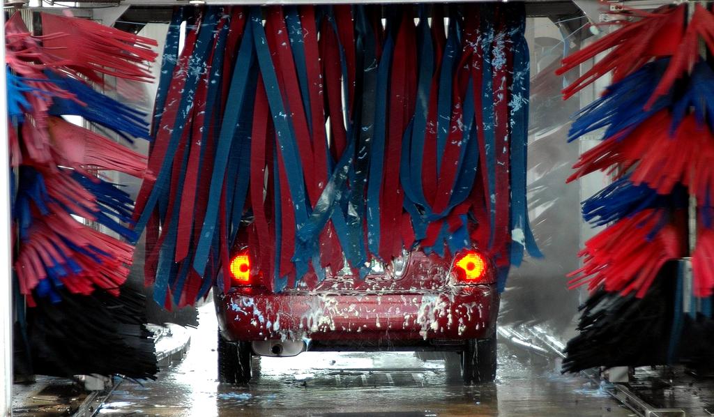 Holograficzna symulacja procesu czyszczenia